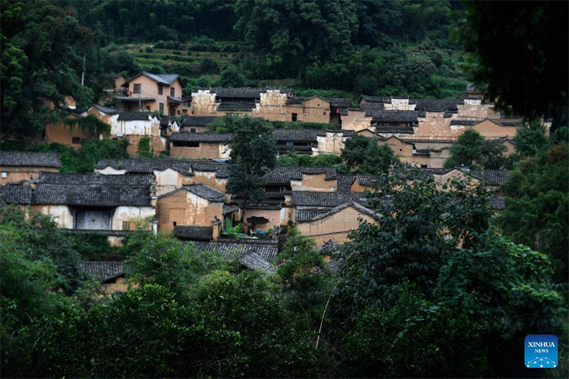 Το Τζετζιάνγκ καταβάλλει μεγάλες προσπάθειες για την προστασία του φυσικού περιβάλλοντος και παραδοσιακού πολιτισμού
