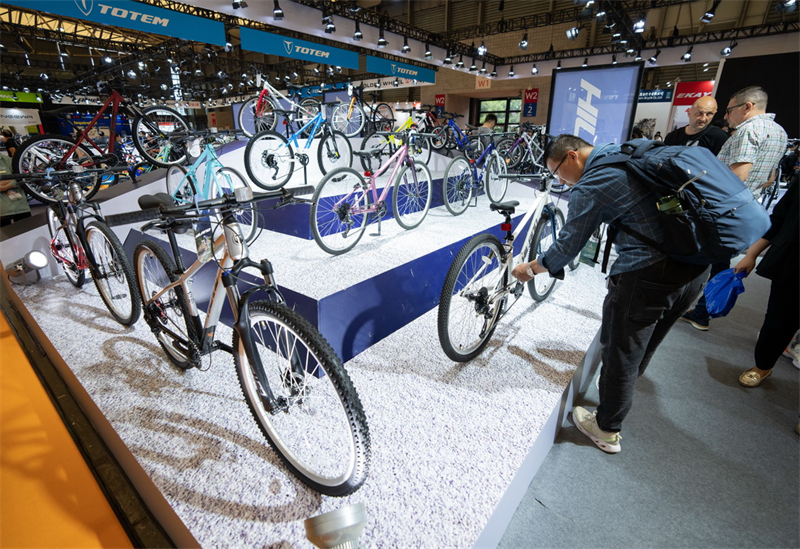 Εγκαινιάστηκε η 31η Διεθνής Έκθεση Ποδηλάτου της Κίνας