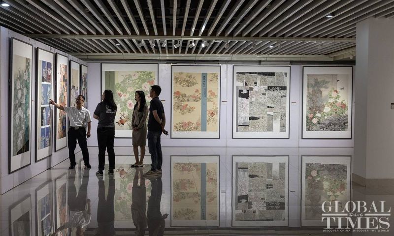 Πίνακες παιώνιας από αγρότες – καλλιτέχνες στο Σαντόνγκ