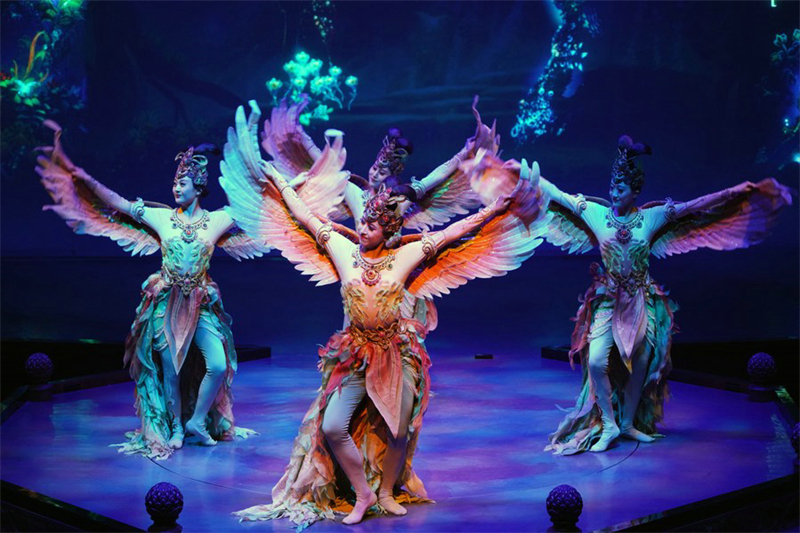 Συναρπαστικές παραστάσεις φέρνουν στο κοινό τον πολιτισμό του Ντουνχουάνγκ