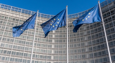 Η Κίνα καλεί την ΕΕ να παρακολουθεί την ανάπτυξη της Κίνας ολοκληρωμένα και αντικειμενικά