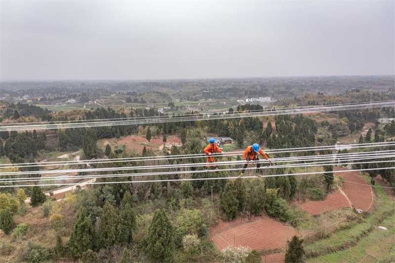 Το έργο Σιτσουάν-Τσονγκτσίνγκ 1.000kV UHV AC βρίσκεται υπό κατασκευή