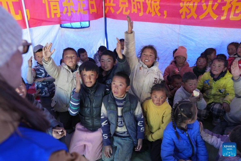 Σεισμός στο Θιβέτ: Προτεραιότητα η μετεγκατάσταση και η περίθαλψη των πληγέντων