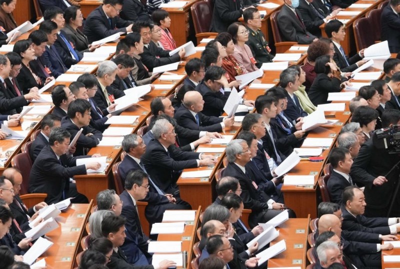 Η τρίτη ολομέλεια της τρίτης συνόδου της 14ης Εθνικής Επιτροπής της CPPCC έλαβε χώρα στο Πεκίνο