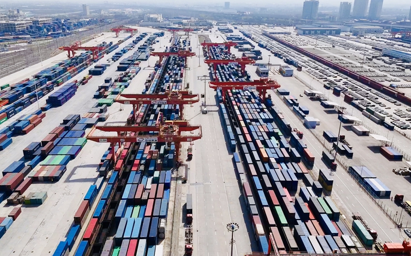 Η Σιδηροδρομική Γραμμή Κίνα-Ευρώπη (Xi'an) ξεπέρασε τα 1.000 Τρένα το 2025