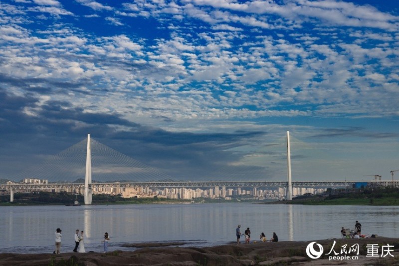 Θέα από τη γέφυρα Μπαϊτζούσι Τσανγκτζιάνγκ.