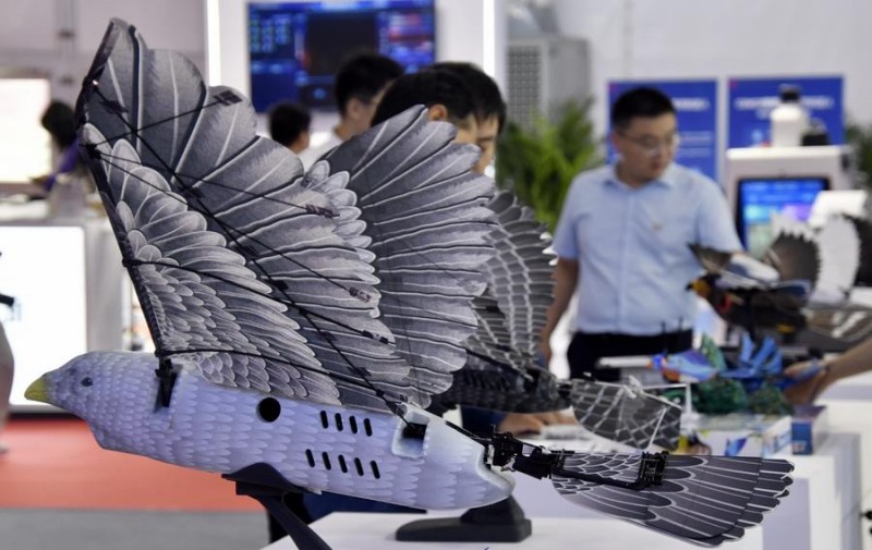 Το Παγκόσμιο Συνέδριο Ρομποτικής για το 2025 παρουσιάζει την τεχνολογία ενσωματωμένης νοημοσύνης και τα ανθρωποειδή ρομπότ