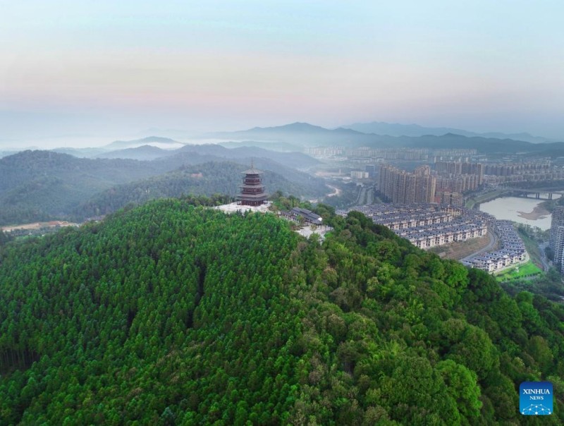 Φθινοπωρινά τοπία σε όλη την Κίνα