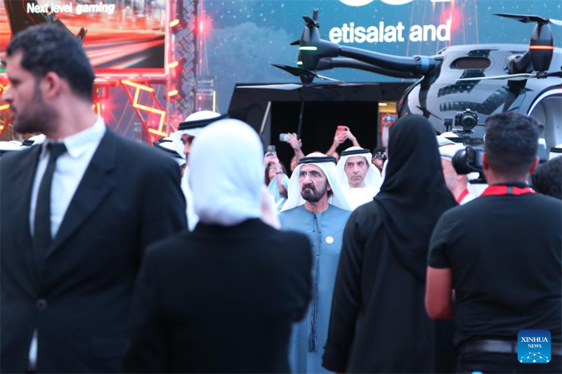 Ο Αντιπρόεδρος και Πρωθυπουργός των Ηνωμένων Αραβικών Εμιράτων, Sheikh Mohammed bin Rashid Al Maktoum, παρευρίσκεται στην 45η έκδοση της GITEX Global στο Ντουμπάι, Ηνωμένα Αραβικά Εμιράτα, στις 13 Οκτωβρίου του 2025. (Φωτογραφία / Xinhua)
