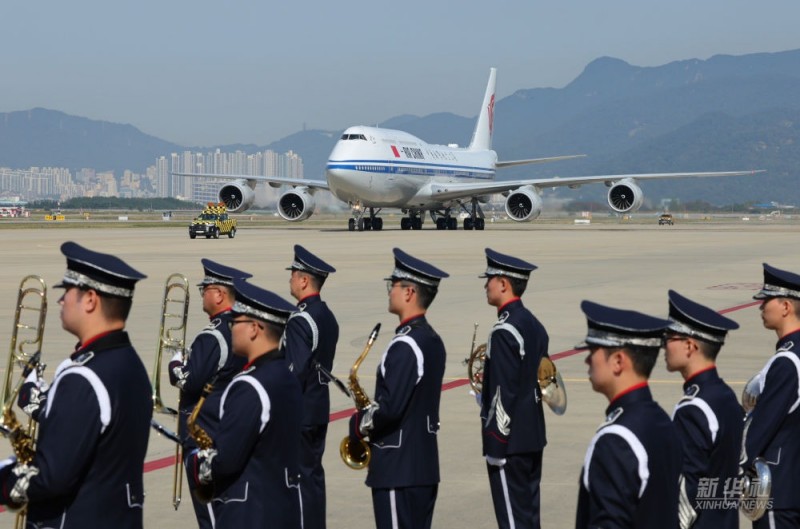Ο Κινέζος Πρόεδρος Σι Τζινπίνγκ φτάνει στο Μπουσάν της Δημοκρατίας της Κορέας
