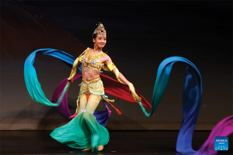 Η πολιτιστική παράσταση «Αγκαλιάστε την Κίνα - Συναισθήματα του Πεκίνου» ανεβαίνει στη Ρουμανία