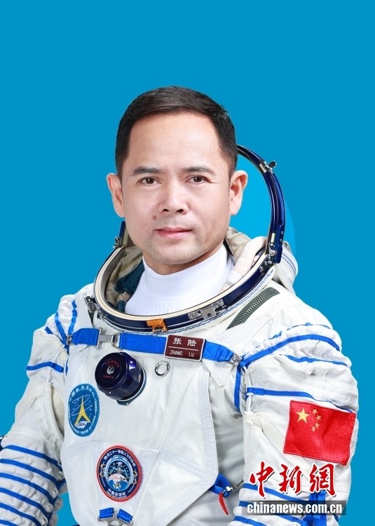 Ανακοίνωση της σύνθεσης του πληρώματος του Shenzhou-21