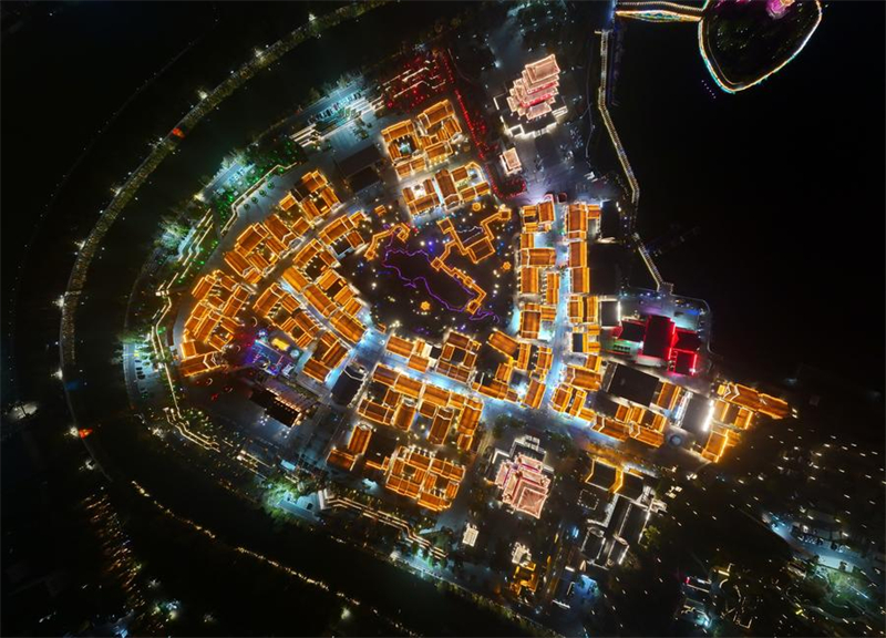 Ο τουρισμός ανθεί κατά μήκος του Μεγάλου Καναλιού στην επαρχία Χεμπέι