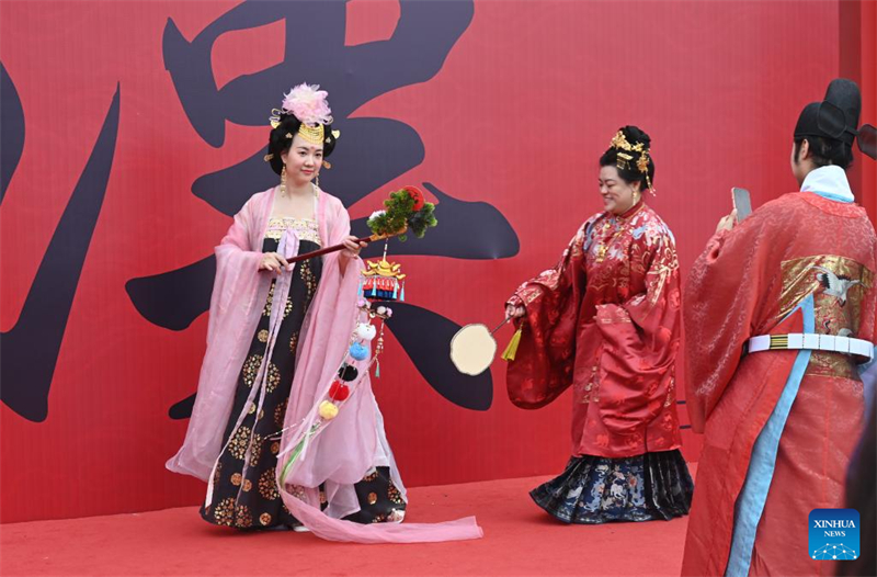 Πολιτιστική εκδήλωση με παραδοσιακές τελετές και μουσική πραγματοποιήθηκε στην πόλη Φουτζόου