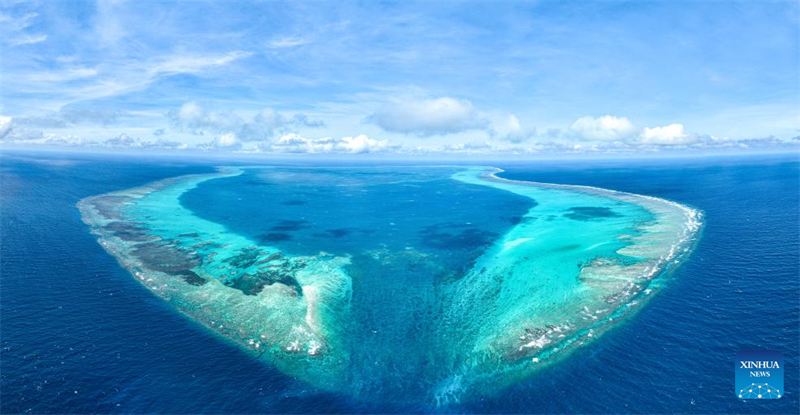 Αεροφωτογραφία του νησίου Χουανγκγιάν Ντάο της Κίνας στη Θάλασσα της Νότιας Κίνας