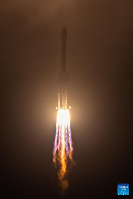 Η Κίνα εκτοξεύει νέο δορυφόρο στο διάστημα