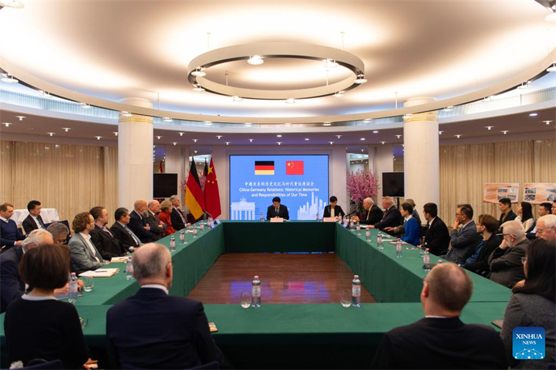 Ο Κινέζος πρέσβης καλεί την Κίνα και τη Γερμανία να γράψουν ένα νέο κεφάλαιο φιλίας