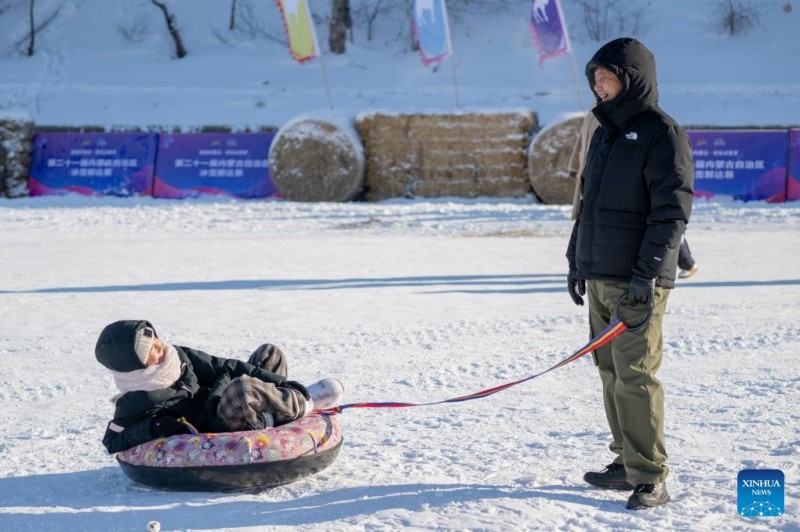 Η Εσωτερική Μογγολία διοργανώνει δύο χειμερινά φεστιβάλ που συνδυάζουν παράδοση και μηχανοκίνητο αθλητισμό