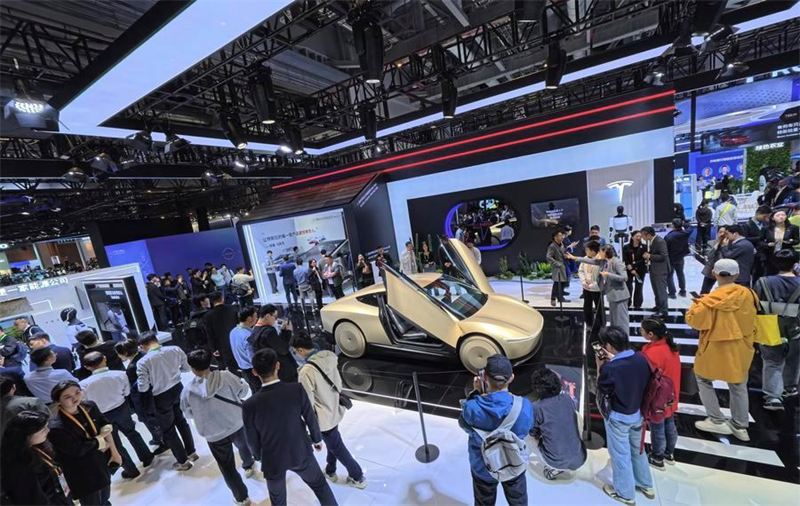 Αμοιβαία επιδίωξη μεταξύ της Κίνας και του υπόλοιπου κόσμου μέσω εκθέσεων και εκθέσεων υψηλού επιπέδου