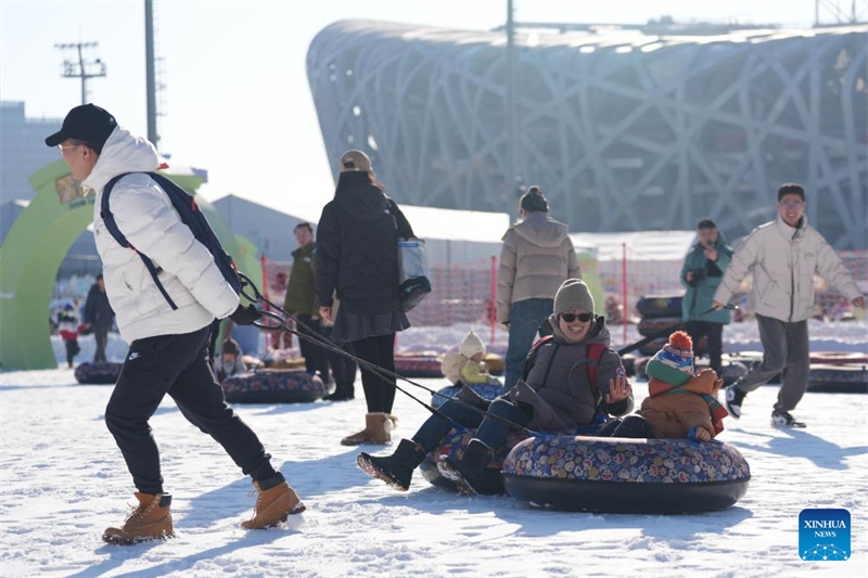 Το χειμερινό θεματικό πάρκο του Bird's Nest ξεκινά στο Πεκίνο