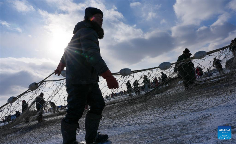 Το 24ο Πολιτιστικό Τουριστικό Φεστιβάλ Ψαρέματος και Κυνηγιού στον Πάγο και το Χιόνι της Λίμνης Τσαγκάν ξεκινά στη Βορειοανατολική Κίνα