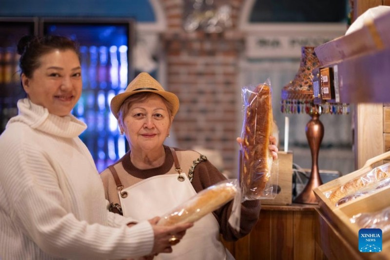 Το άνοιγμα πυροδοτεί την αύξηση των εισερχόμενων επισκεπτών στην Κίνα και ενισχύει τις ανταλλαγές μεταξύ των λαών