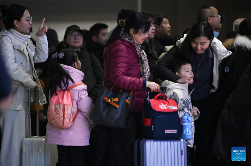 Ξεκινά η ταξιδιωτική περίοδος του Φεστιβάλ της Άνοιξης στην Κίνα με προσδοκίες για αριθμό-ρεκόρ μετακινήσεων