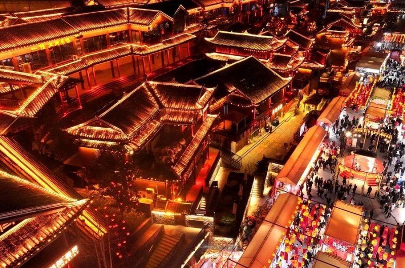 Η καταναλωτική αγορά της Κίνας σημειώνει ένα δυναμικό ξεκίνημα στο Έτος του Αλόγου