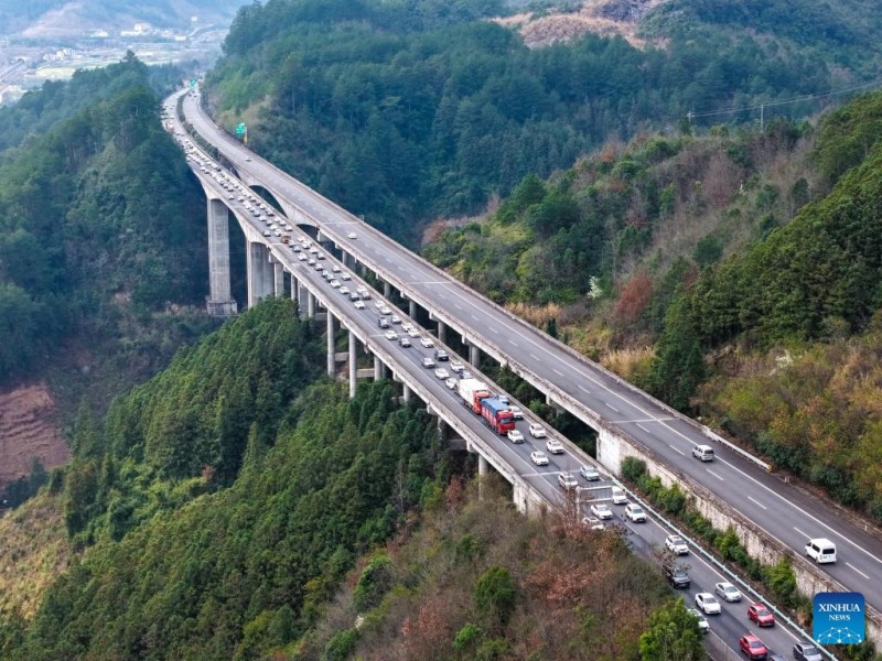 Η Κίνα προετοιμάζεται για την περίοδο αιχμής της επιστροφής των επιβατών μετά τις διακοπές του κινεζικόυ Φεστιβάλ της Άνοιξης