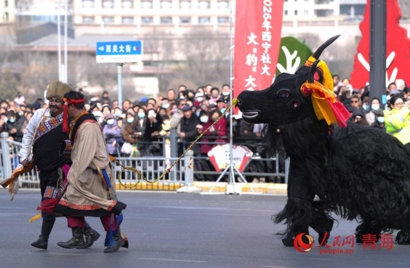 Παράστασεις Σεχούο πραγματοποιήθηκαν στην πόλη Σινίνγκ της Κίνας