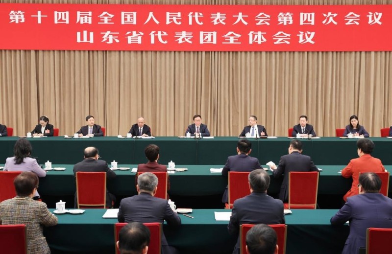 Κινέζοι ηγέτες συμμετέχουν σε συζητήσεις στην ετήσια νομοθετική σύνοδο