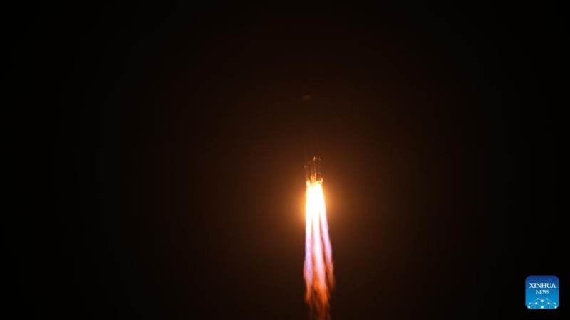 Ο κινεζικός πύραυλος Long March-8A εκτοξεύει νέα ομάδα δορυφόρων διαδικτύου