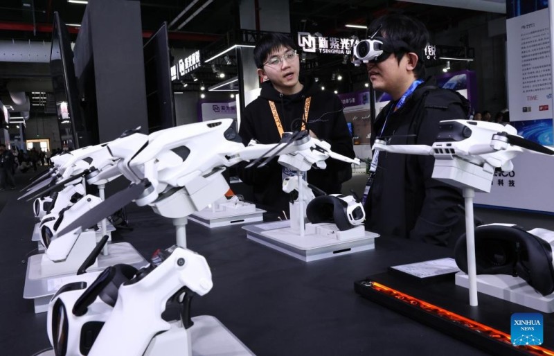 Η Διεθνής Έκθεση Ηλεκτρονικών και Οικιακών Συσκευών AWE 2026 ξεκινάει στη Σαγκάη