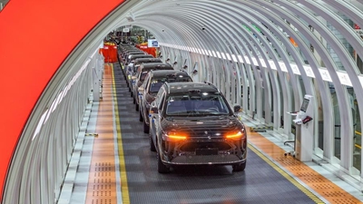 Οι κινεζικές αυτοκινητοβιομηχανίες σημειώνουν ρεκόρ εξαγωγών τον Μάρτιο