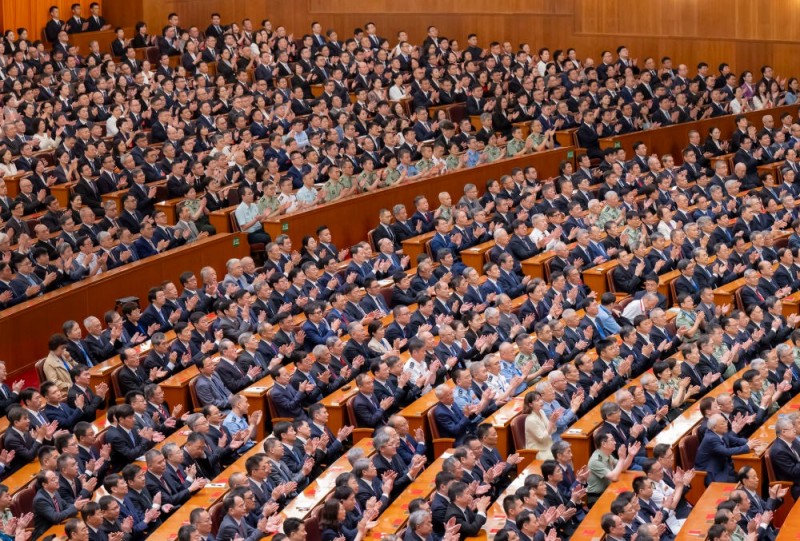 Ο Πρόεδρος Σι απονέμει το κορυφαίο βραβείο επιστήμης και τεχνολογίας της Κίνας και εκφωνεί σημαντική ομιλία