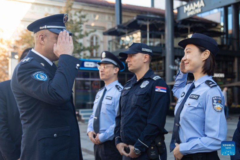 Κινέζοι και Σέρβοι αστυνομικοί ξεκινούν κοινές περιπολίες στο Βελιγράδι